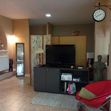 Filion Comfortable Country Apartment Lefkakia Bagian luar foto